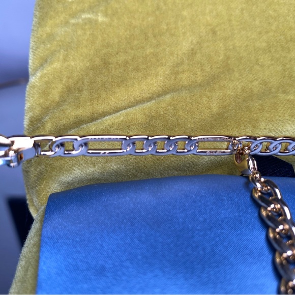 SUPER RARE Cat-Eye Blue & Black Gucci Heart Shades - Picture 11 of 13